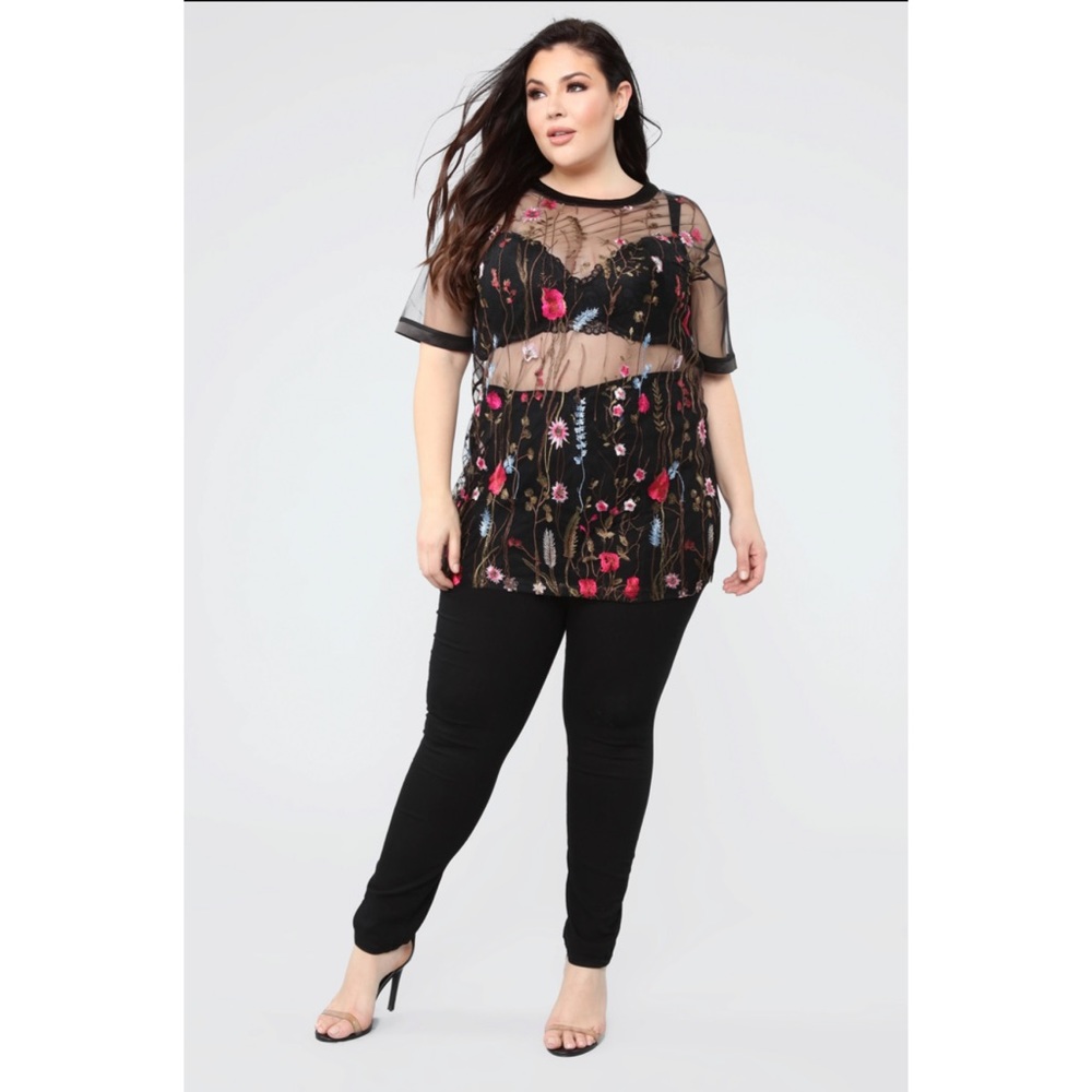 Fashion Nova Curve Mesh top
